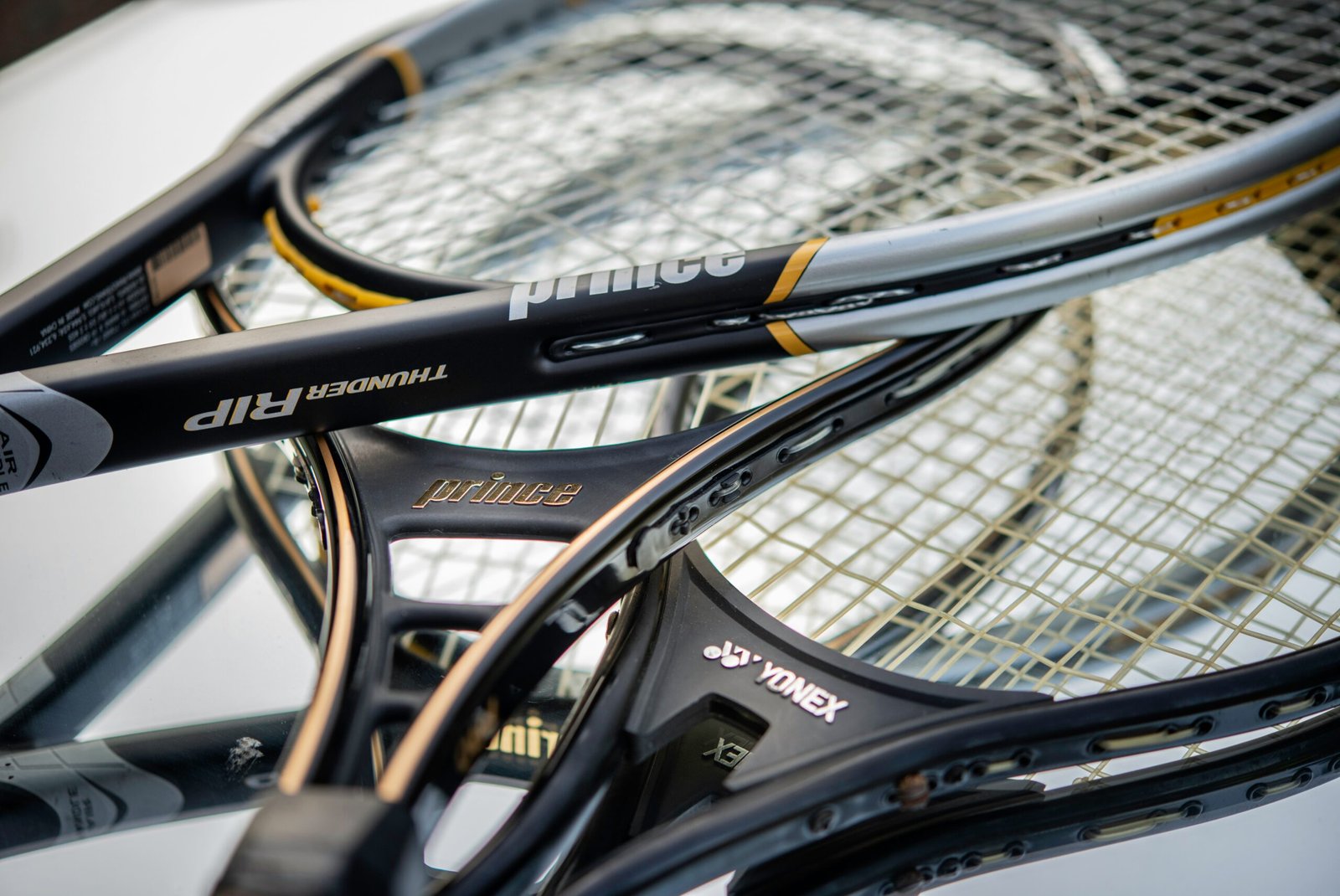 Best Tennis Rackets for Adult Beginners in 2025: Reviews & Picks