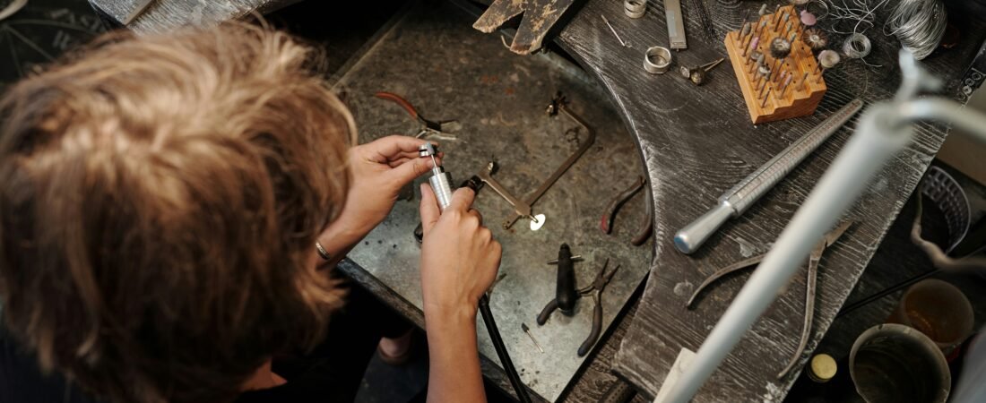 How to Feel Like You’re Traveling Without Leaving Home: 7 Cozy Adventures for Your Next Weekend