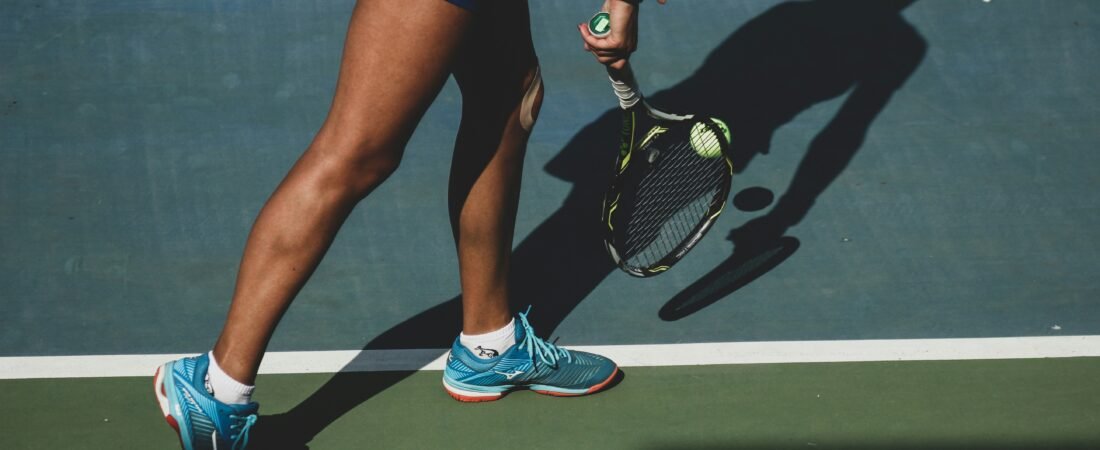 Adult Beginner’s Tennis Gear Guide: Everything You Need to Start Playing with Confidence